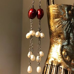 Dangling Pearl Earrings
